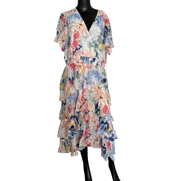 Vince Camuto Dresses & Skirts - Vince Camuto Multicolor Asymmetrical Dress